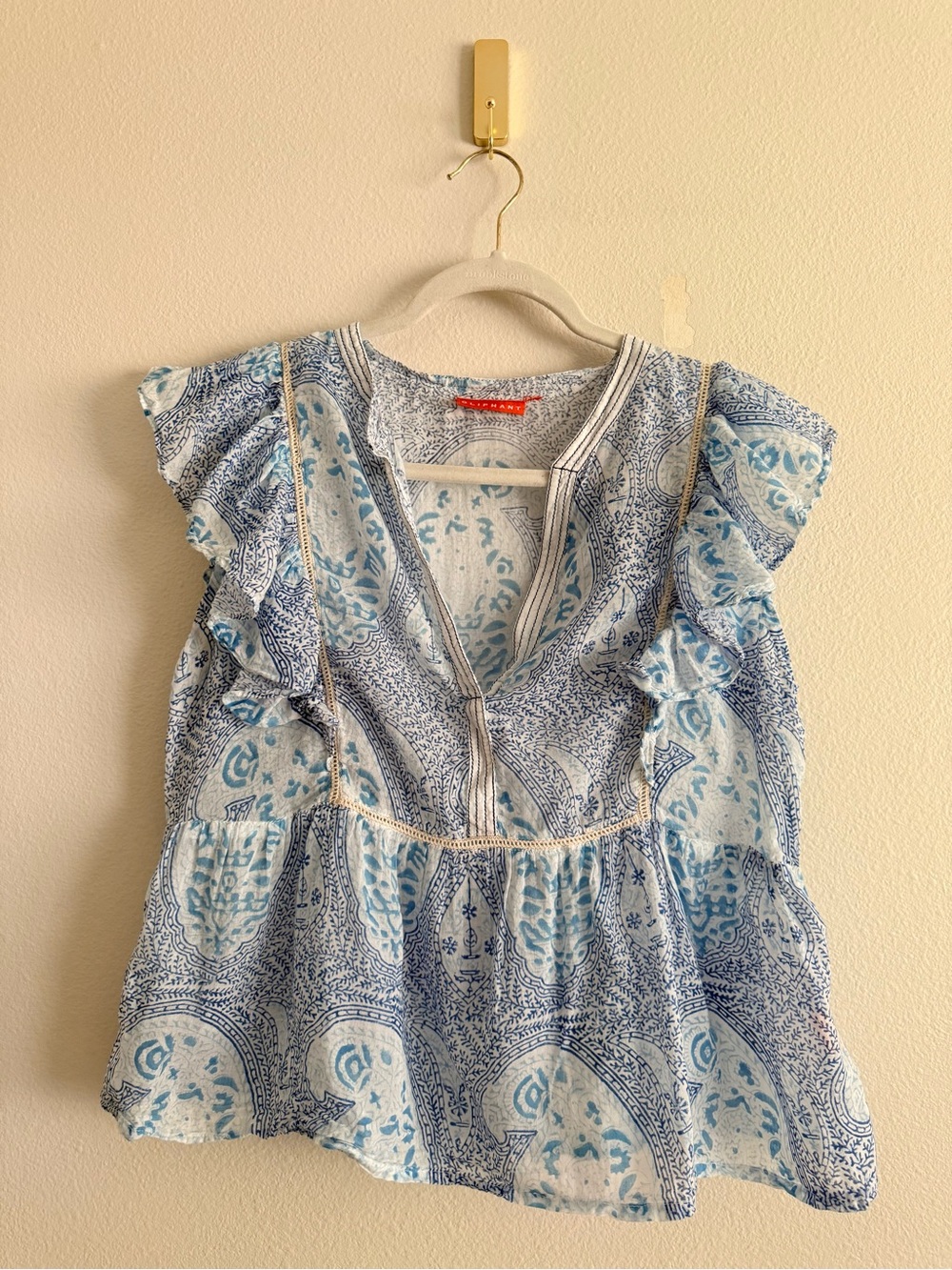 Tuckernuck Oliphant blue paisley Ruffle lightweight Cotton top Sz S
